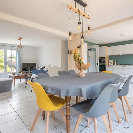 Maison Renovee Proche *